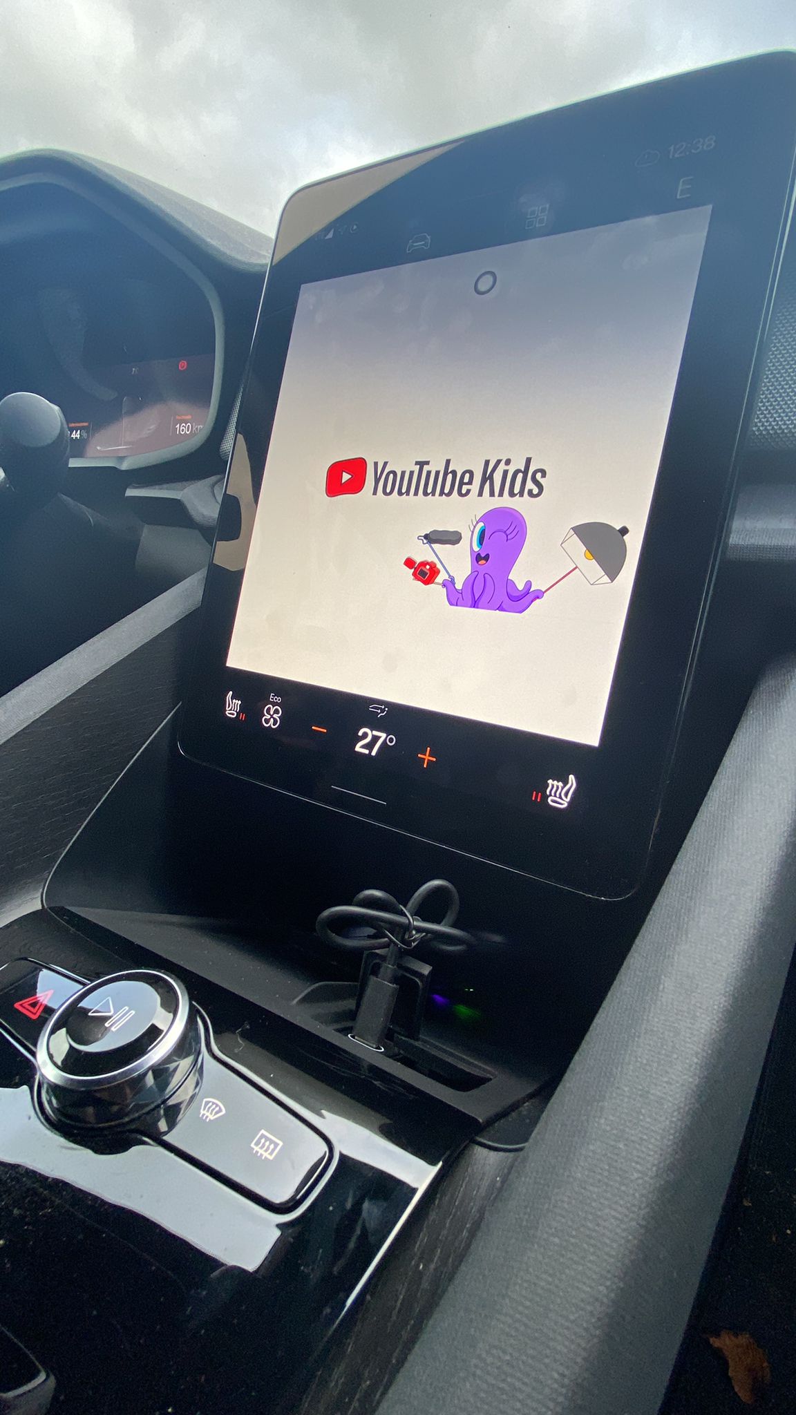 GigaBlue Android 13 TV CarPlay AI Box - Car